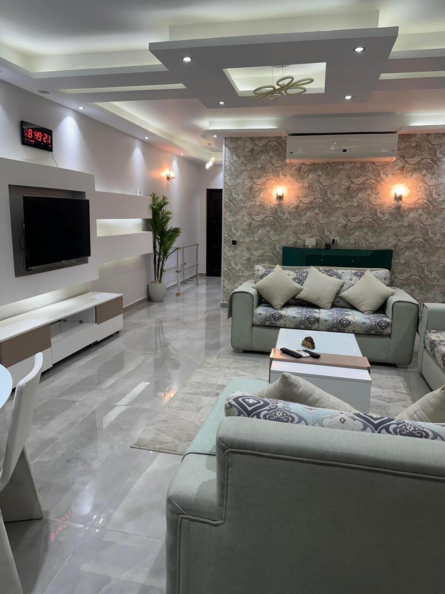 شقه مفروشه 3 غرف امام سيتي ستارز Lägenhet Kairo Exteriör bild